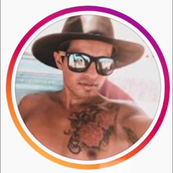 Meet your Posher, Fabian - Picture 1 of 1